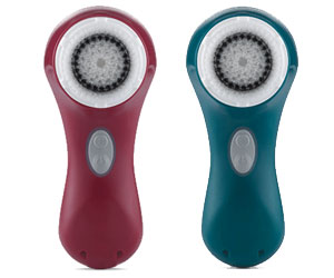 mia2_peacock_bordeaux