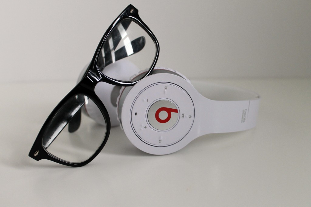 beats by dre, headphones, white, wireless, glasses