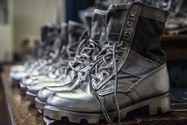 silver-boots-2