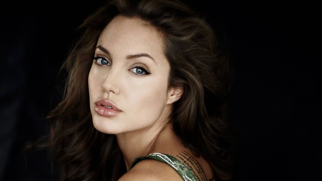 angelina-jolie